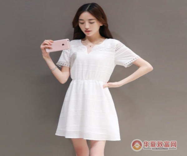 尚品女装折扣店加盟